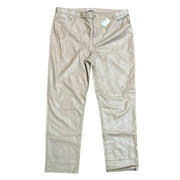 Abercrombie & Fitch Pants - NEW Abercrombie & Fitch The 90's Straight Ultra High Faux Leather Pants Size 36